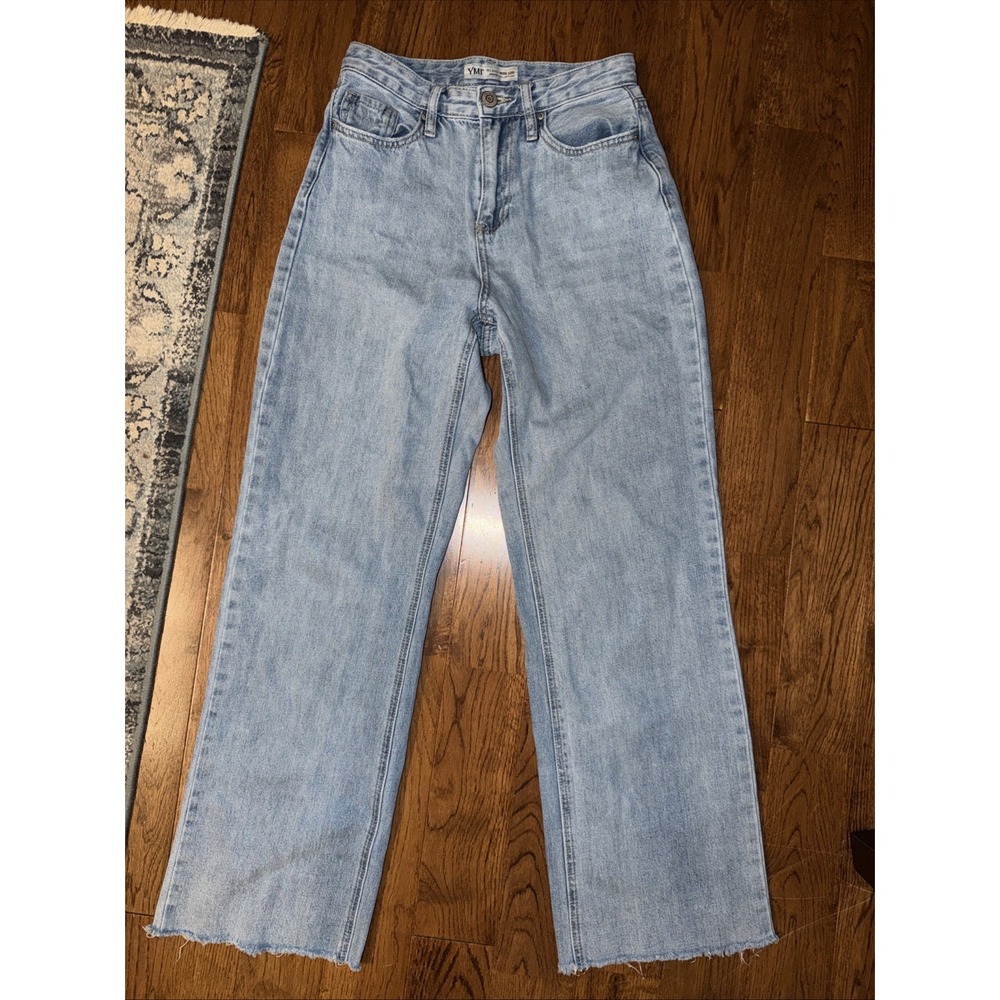 YMI Wide-Leg Fit Jeans Womens 03/28 Light Wash High Rise Raw Hem Denim Frayed